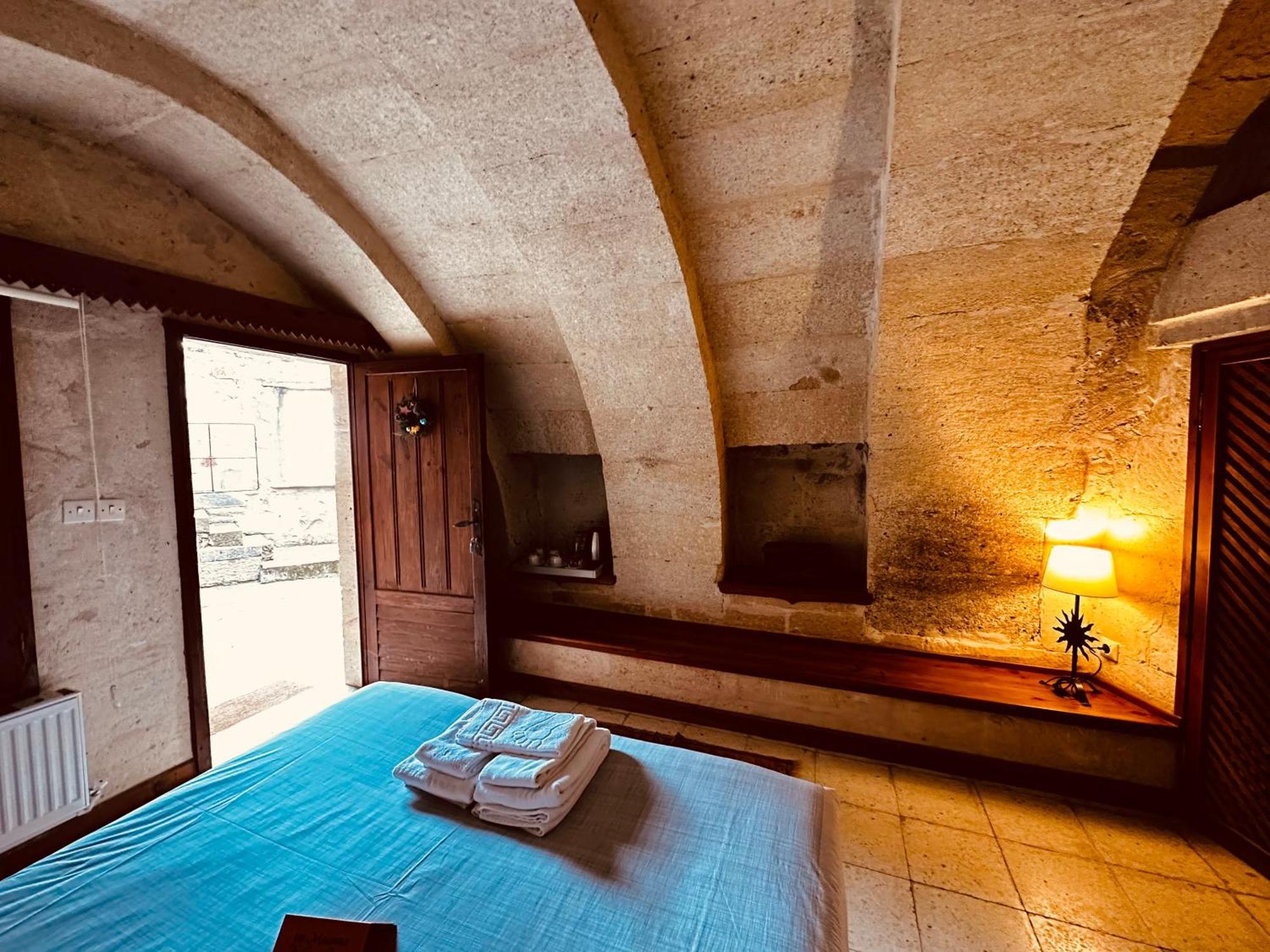 Les Maisons De Cappadoce Учисар Экстерьер фото