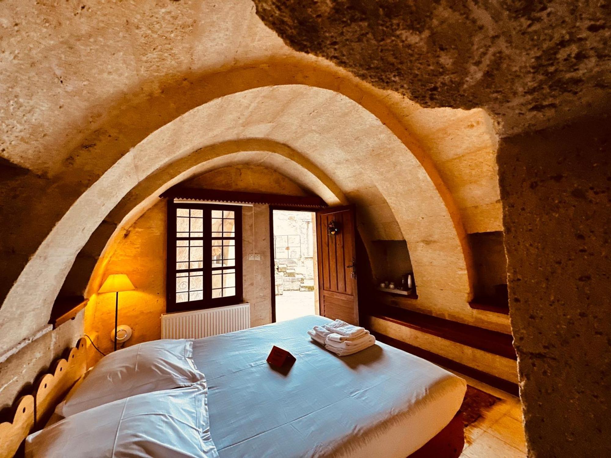 Les Maisons De Cappadoce Учисар Экстерьер фото