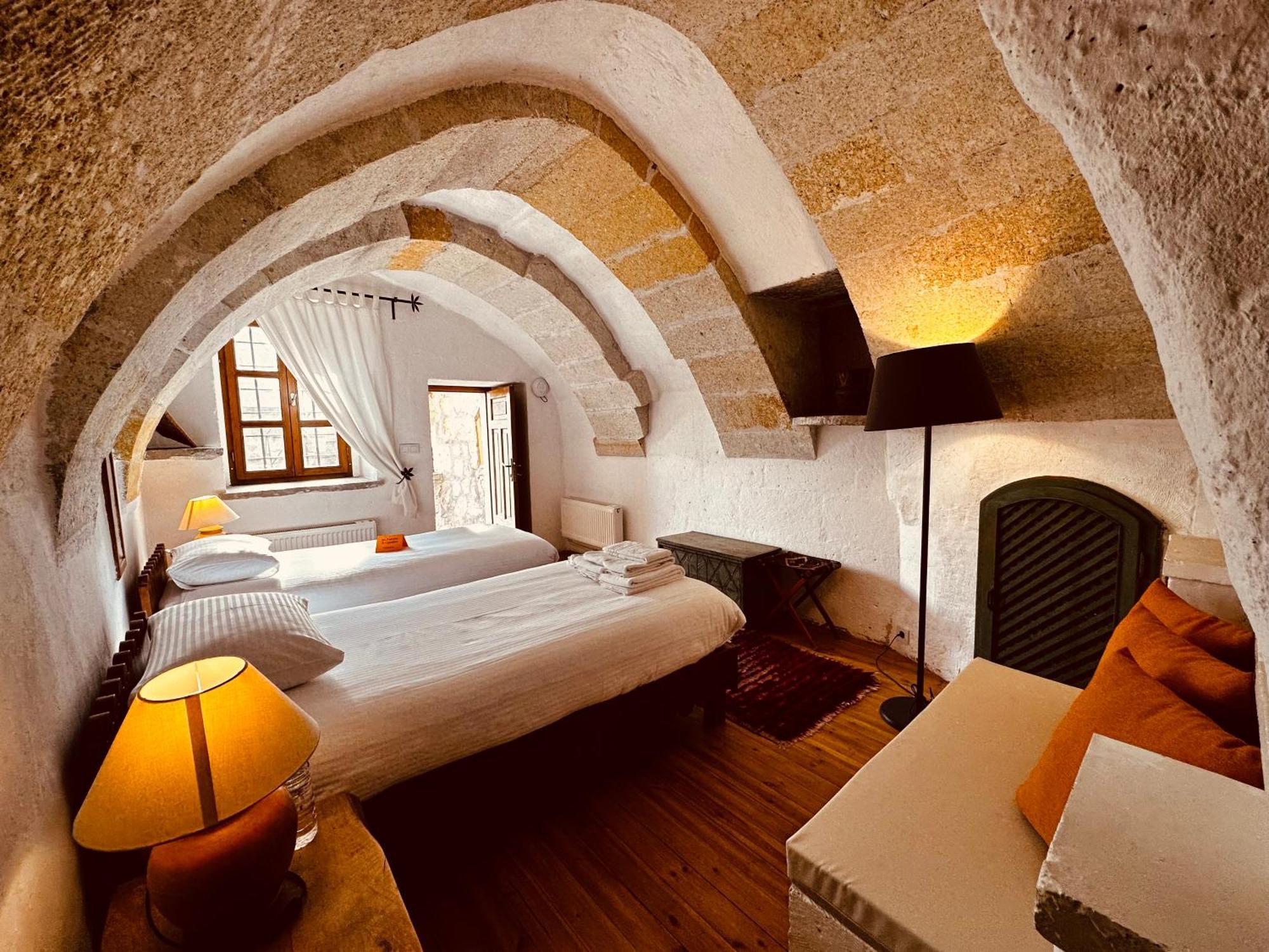 Les Maisons De Cappadoce Учисар Экстерьер фото