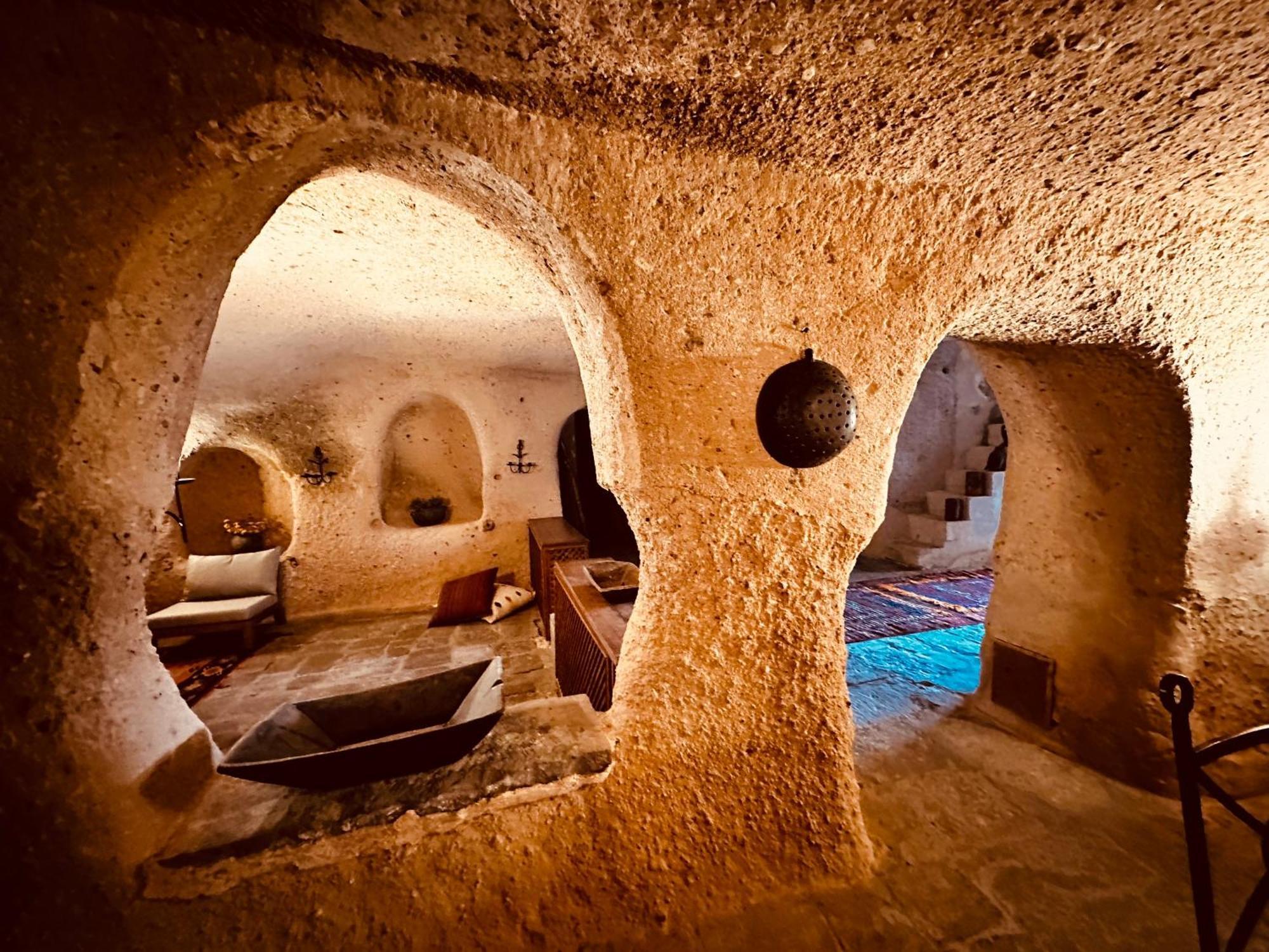 Les Maisons De Cappadoce Учисар Экстерьер фото
