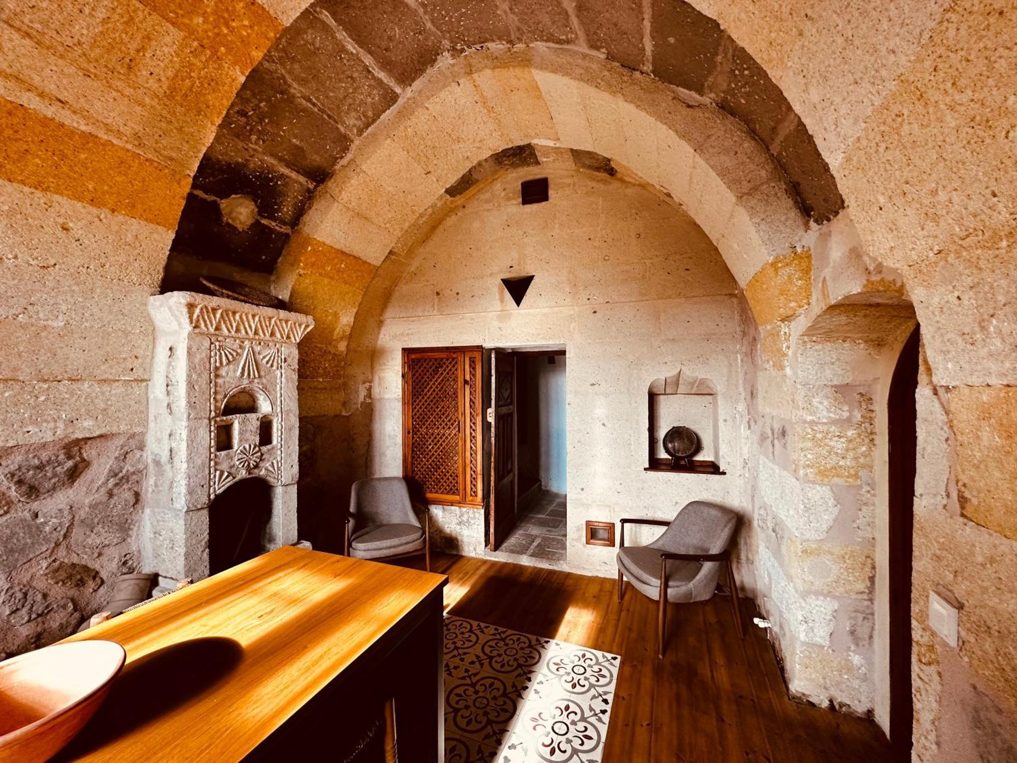 Les Maisons De Cappadoce Учисар Экстерьер фото