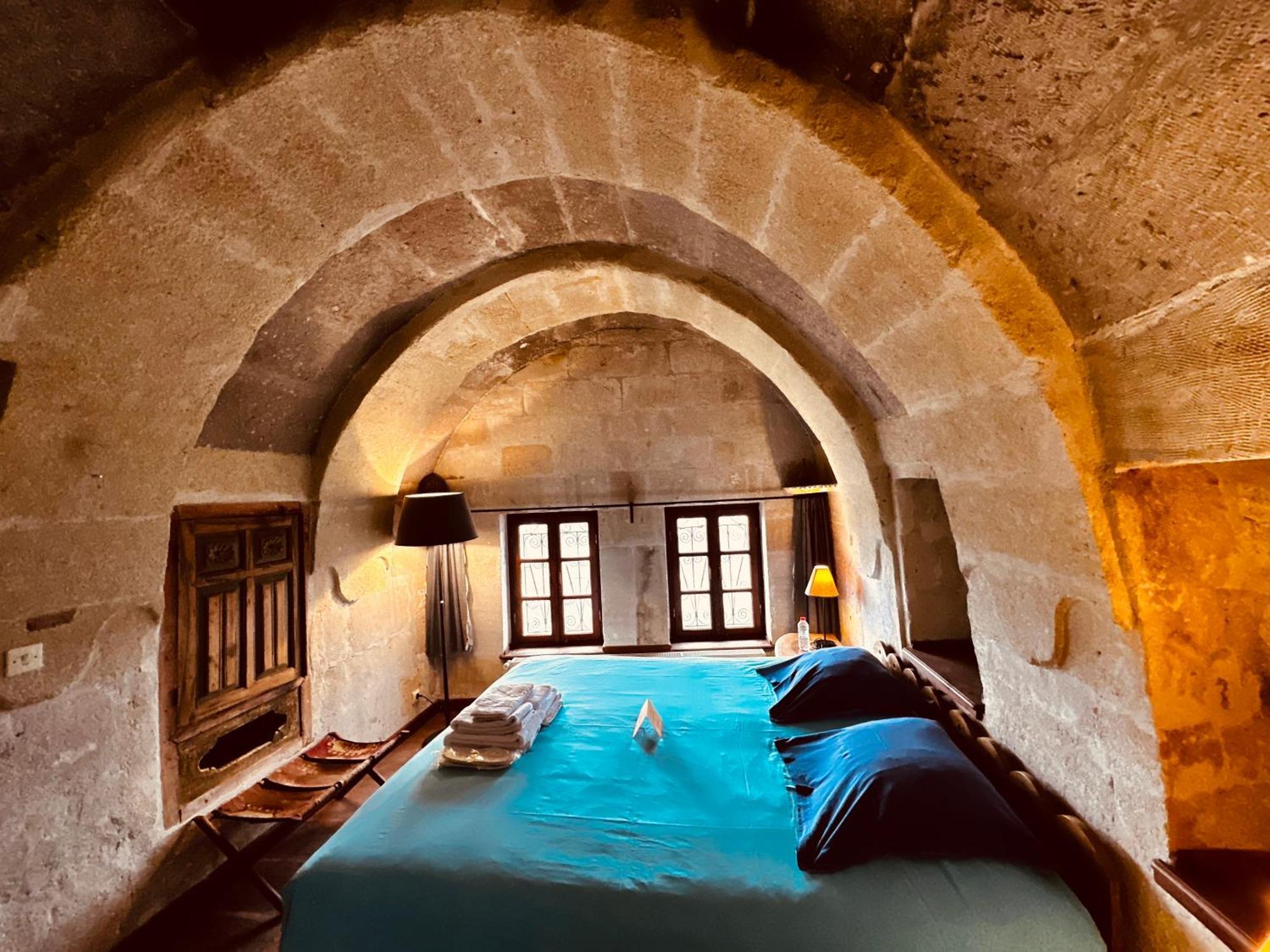 Les Maisons De Cappadoce Учисар Экстерьер фото