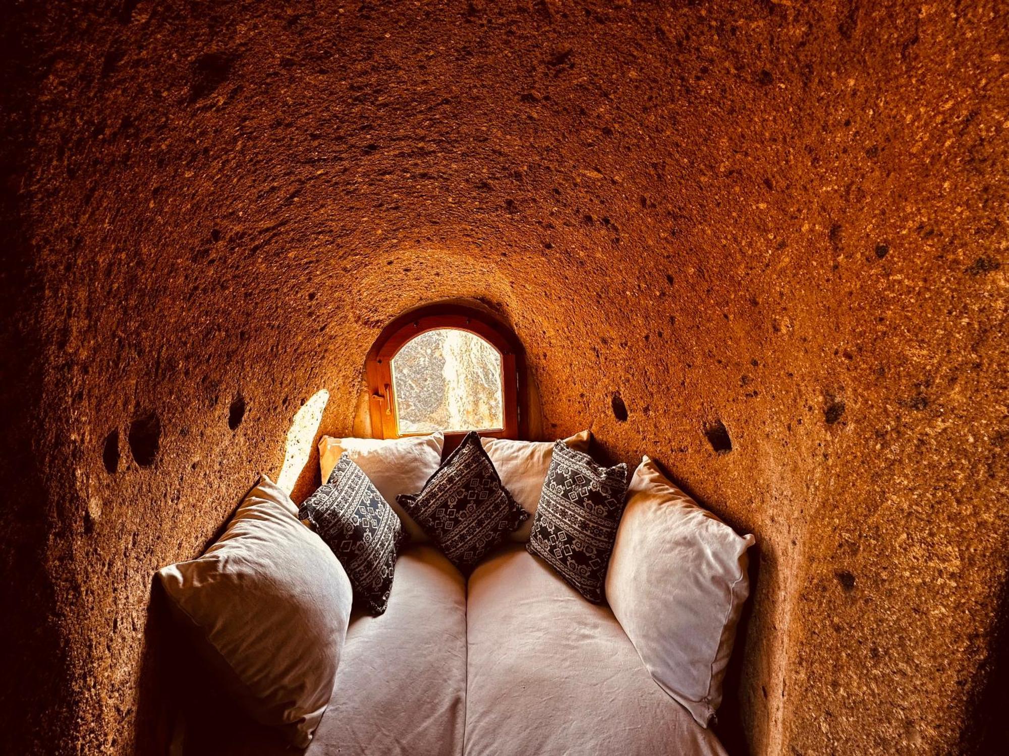 Les Maisons De Cappadoce Учисар Экстерьер фото